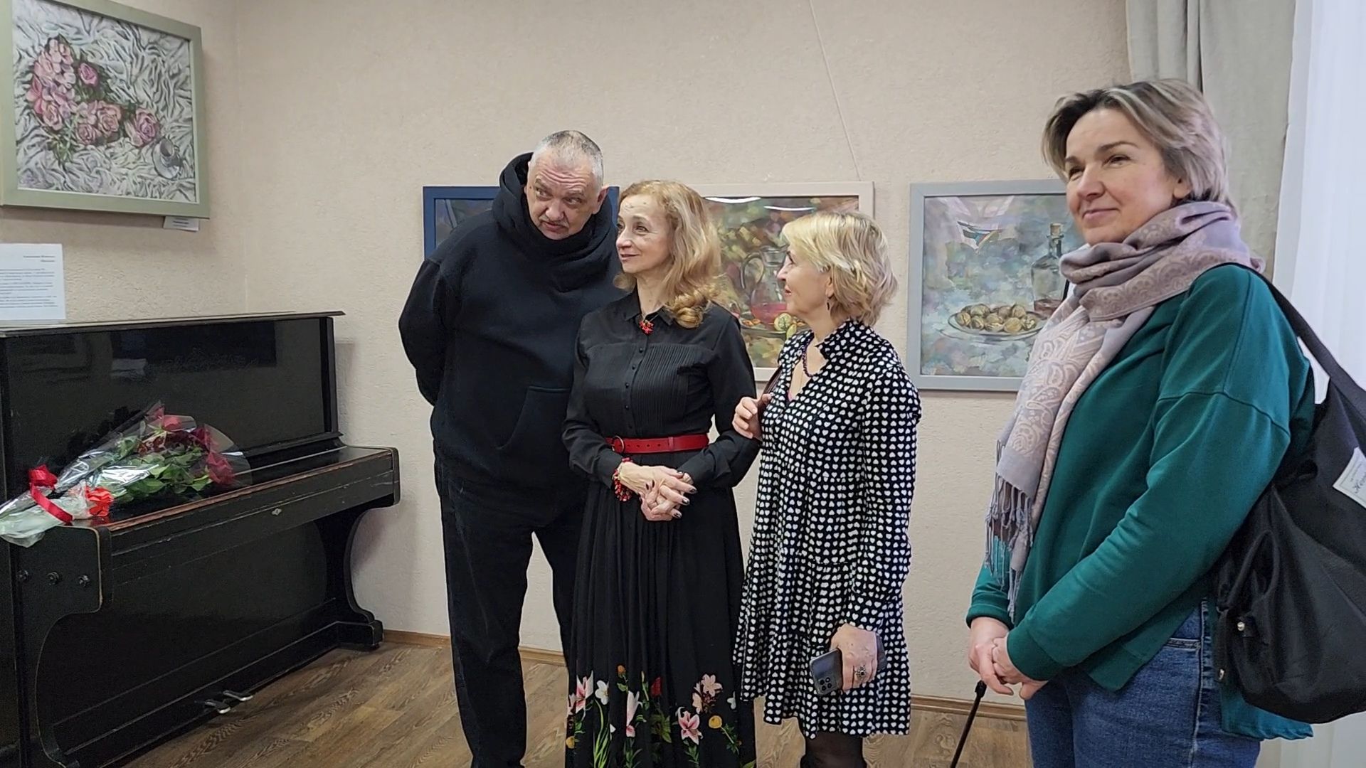 Бронницы, музей истории города бронницы, Новая выставка картин, Художник Бронницы, вертикалки,