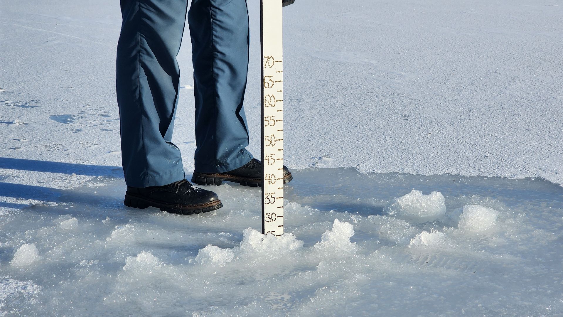 солнечногорск, зима в подмосковье, озеро сенеж, каток,