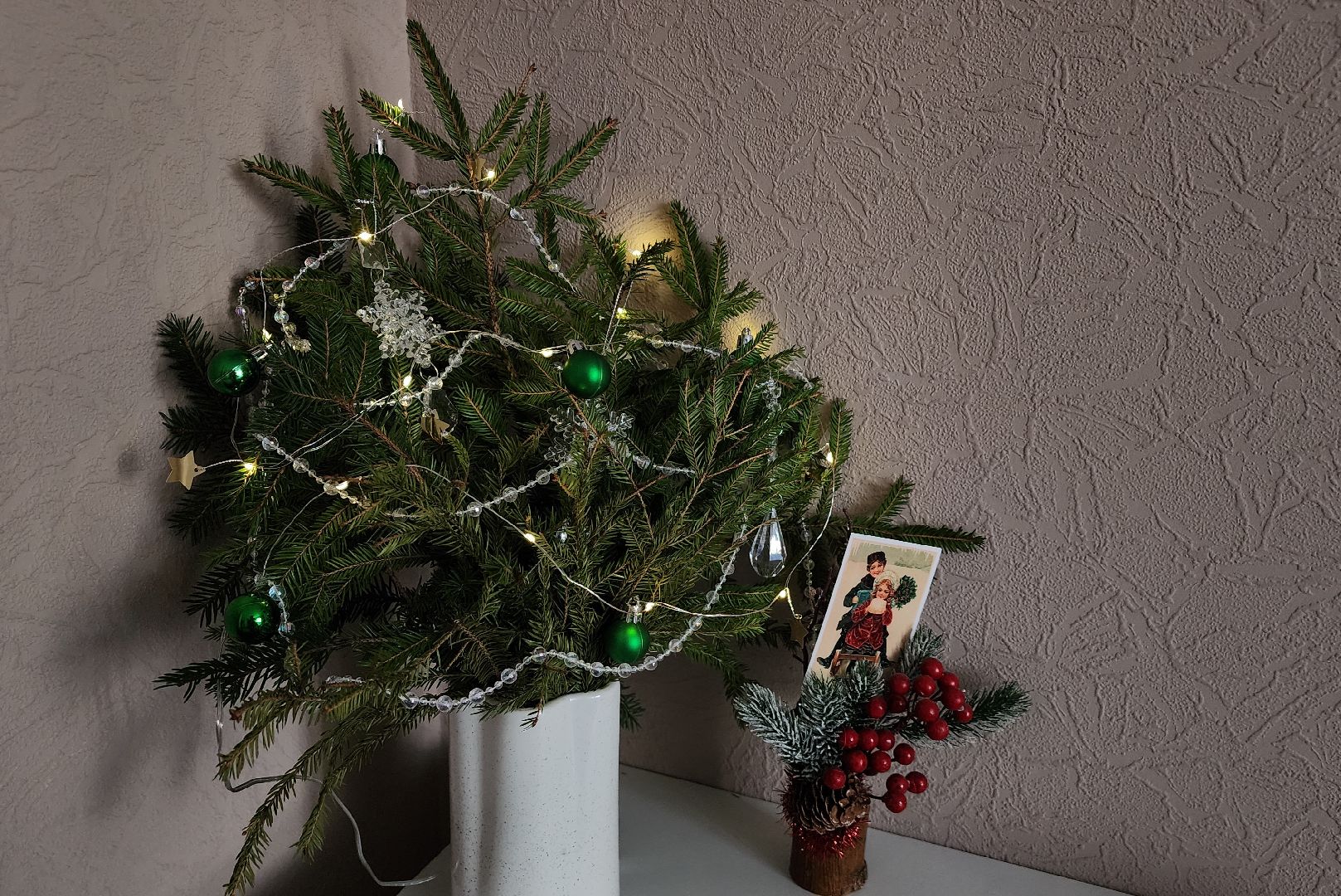 экология, областная акция, переработка елей, Лосино-Петровский,