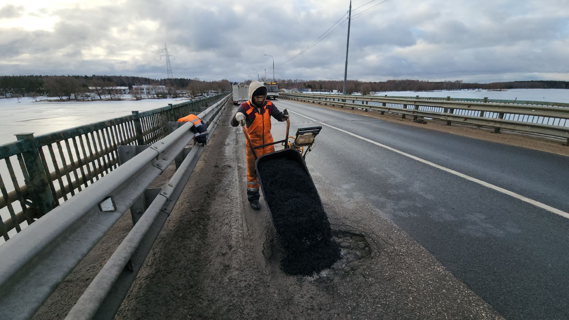 Руза, ямочный ремонт, озернинское водохранилище, ремонт дорог, вертикалки,