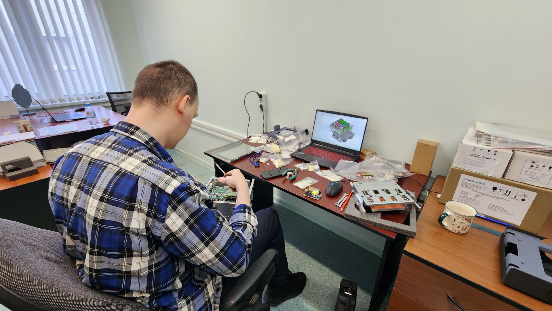 днк-технологии, научно-производственное предприятие, пцр системы, экономика, протвино,