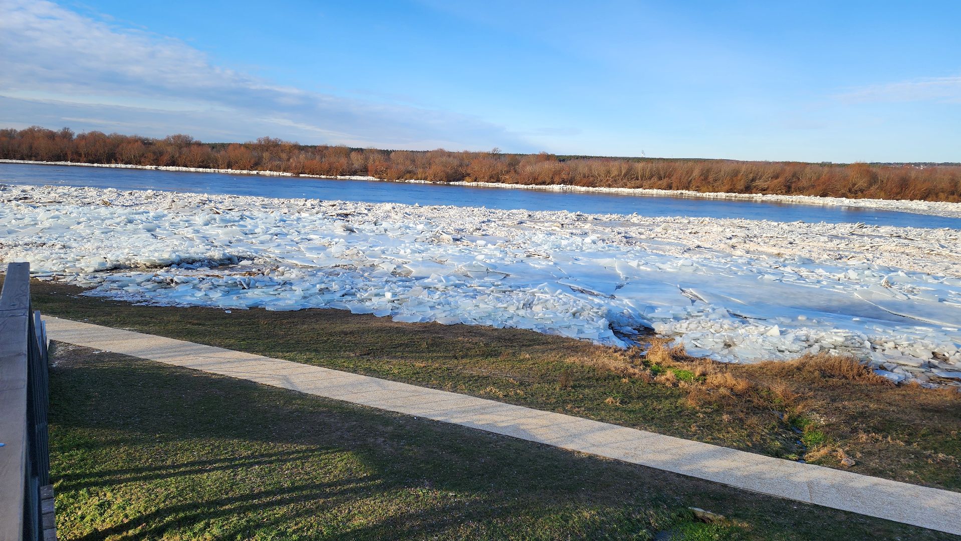 кашира, ока, набережная, фотозона, ледоход,