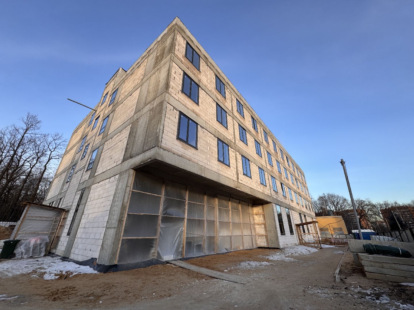 Кампус МГИМО Одинцово, Новое общежитие МГИМО, вертикалки,