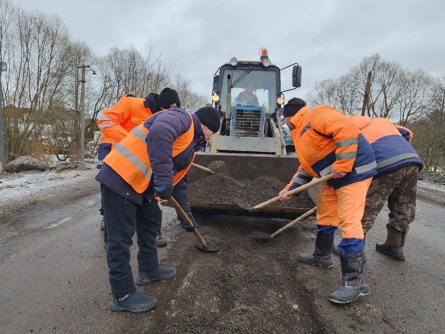 Егорьевск, Подмосковье, Московская область, ямочный ремонт,вертикалки,