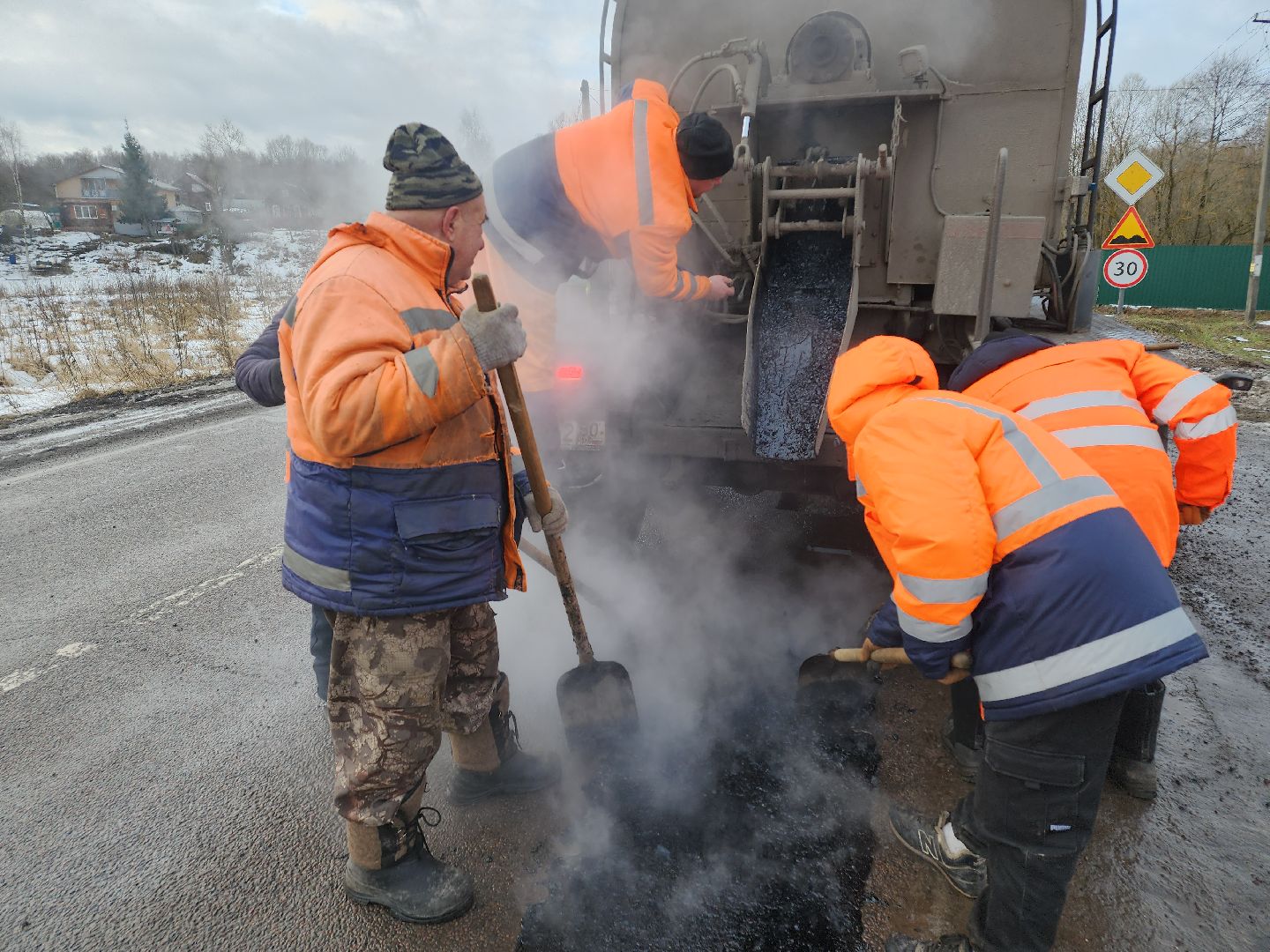 Егорьевск, Подмосковье, Московская область, ямочный ремонт,вертикалки,
