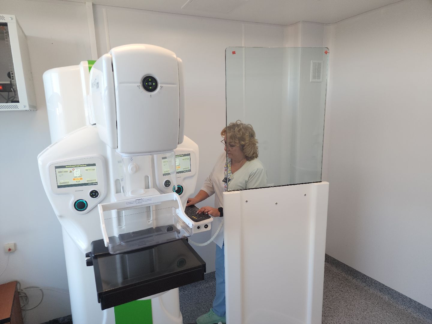 новое оборудование для медиков, орехово-зуевский округ, вертикалки, маммограф,