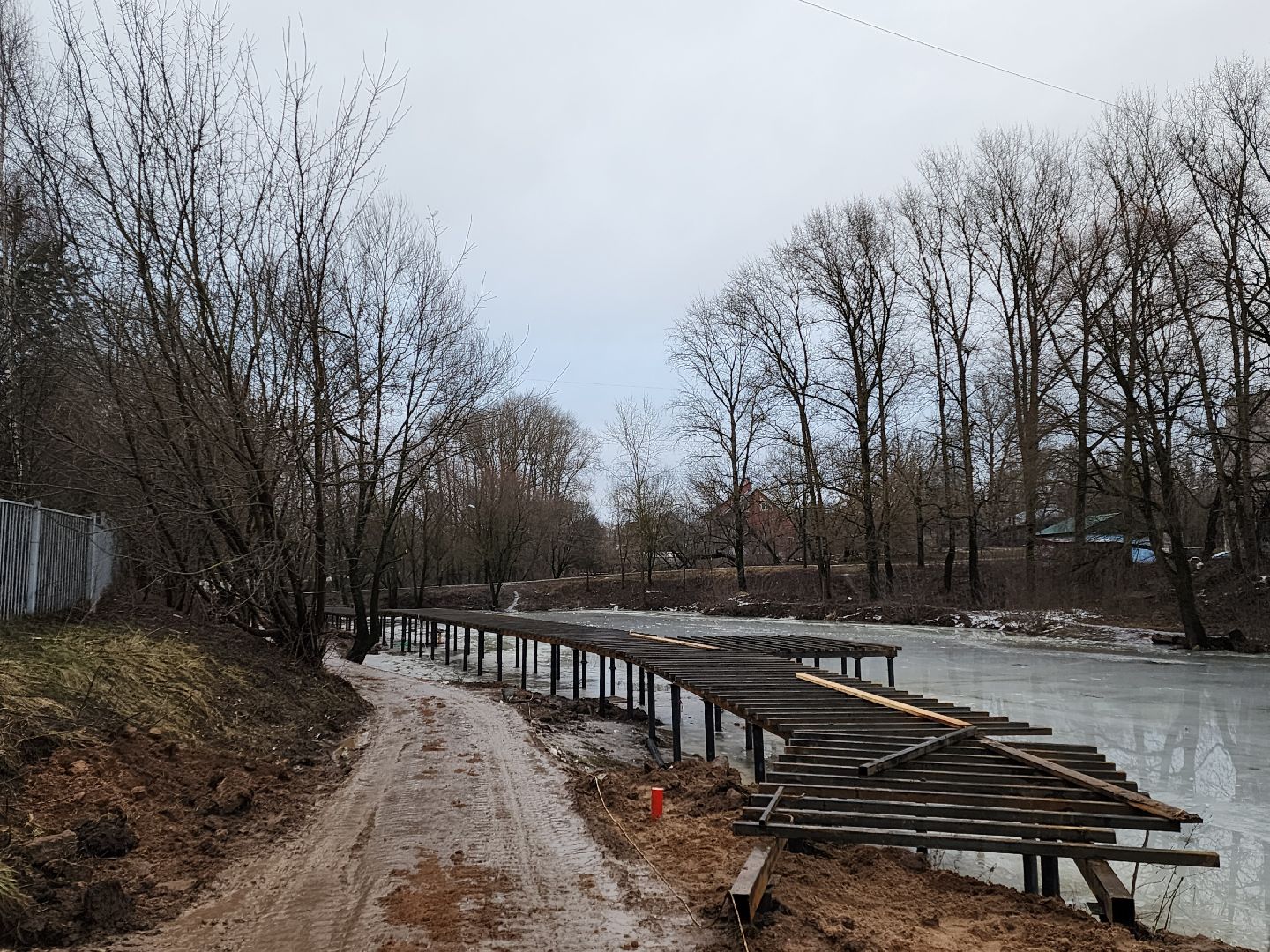 Чехов, река Теребенка, благоустройство набережной, зоны отдыха, вертикалки,