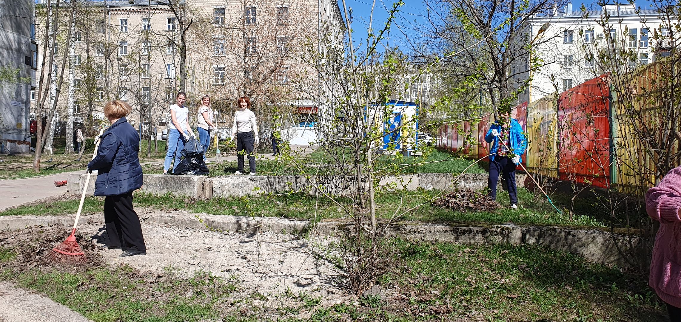 благоустройство, уборка, субботник, Дзержинский