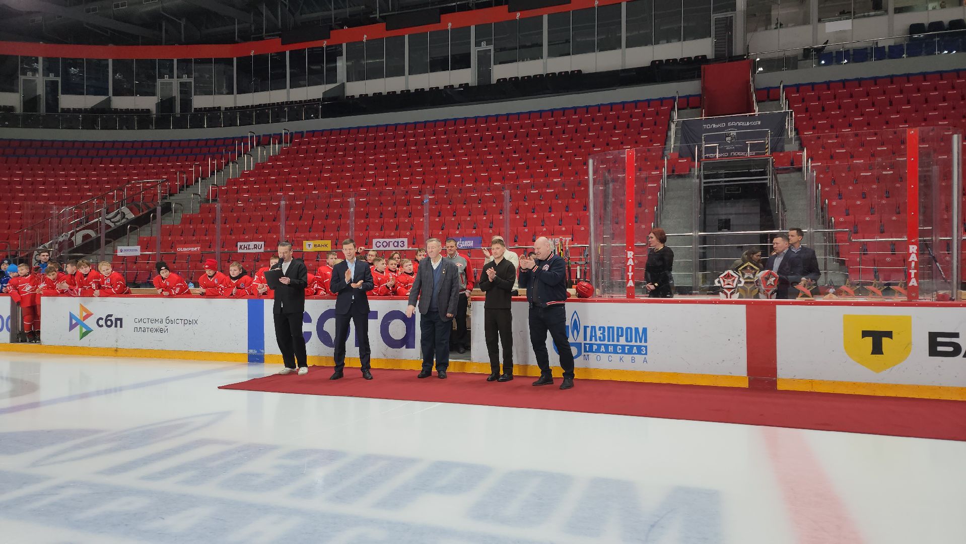 спорт, турнир, хоккей, ляпкин, олимпийский чемпион, день рождения, праздник,