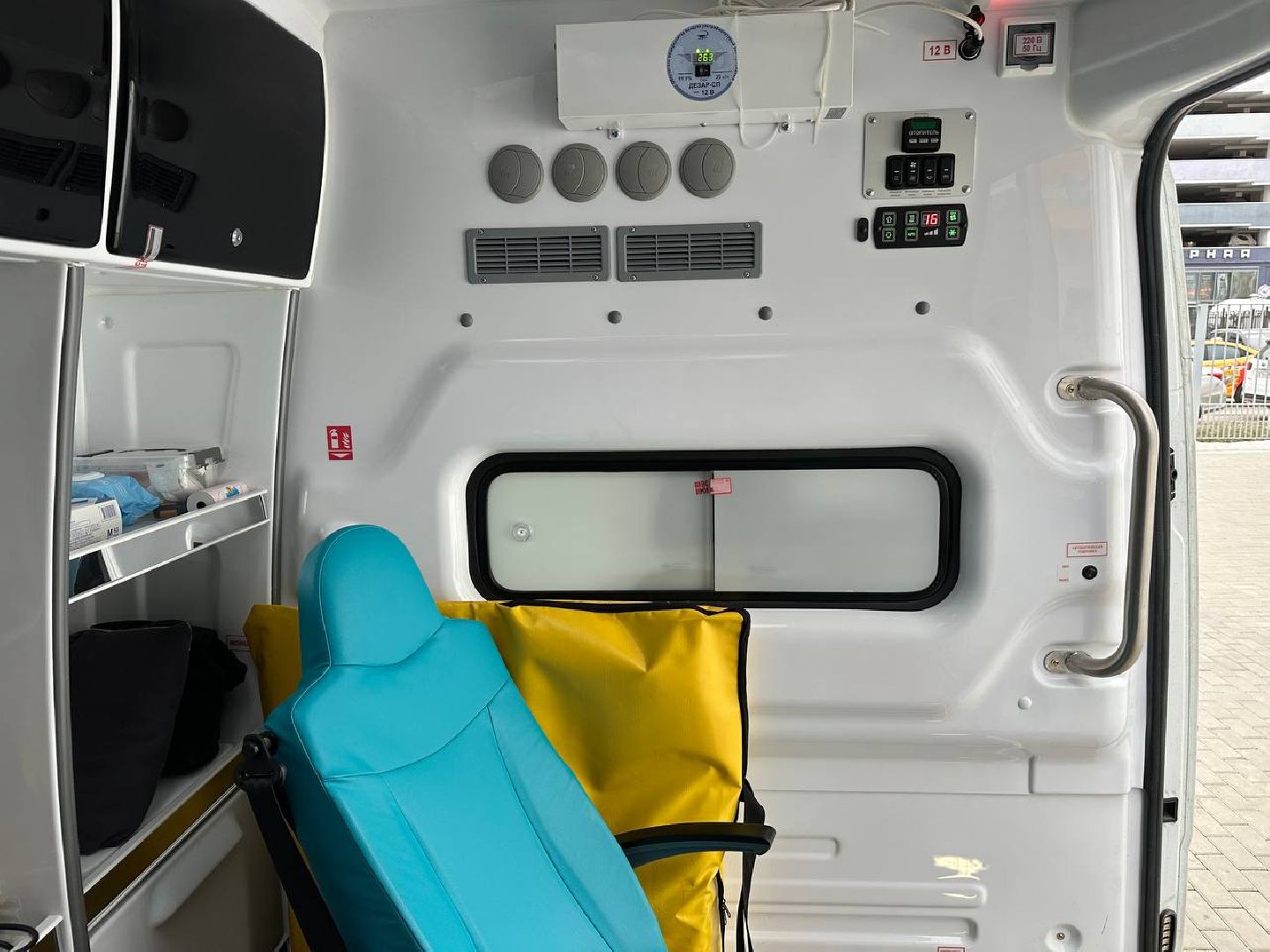 медицина, машина скорой помощи, домодедовская подстанция скорой, новое оборудование,