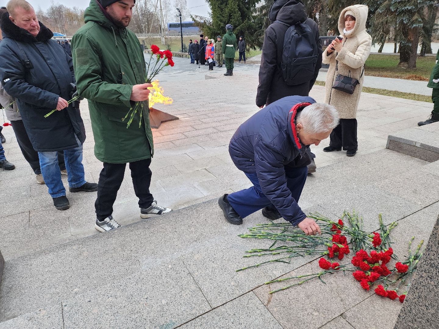 луховицы, общество, митинг памяти, вертикалки,