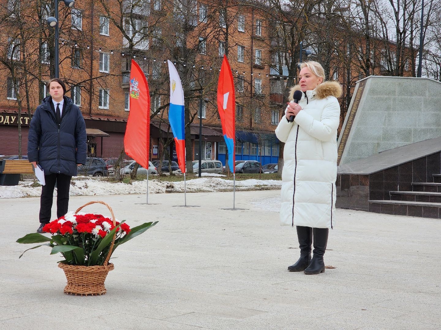 вов, митинг памяти, освобождение московской области, возложение цветов, фрязино,