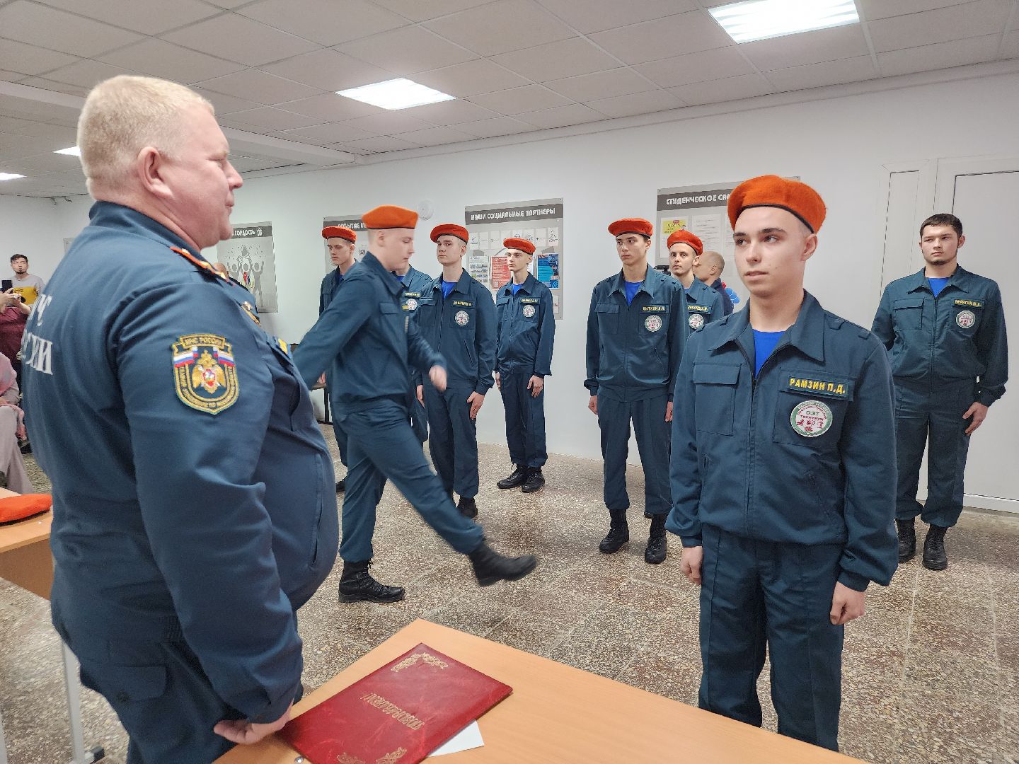 вертикалки, присяга, орехово-зуевский техникум, студенты,