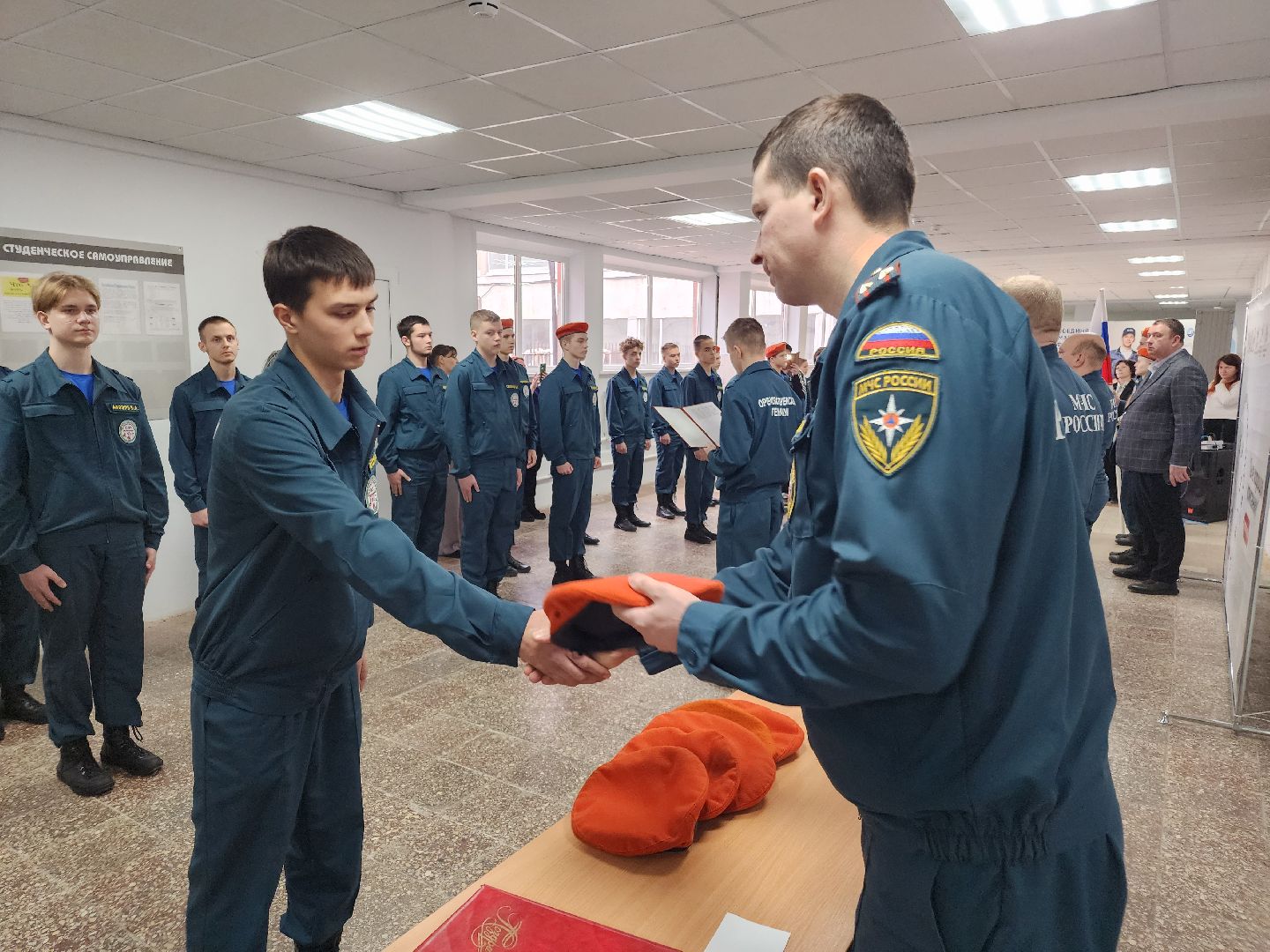 вертикалки, присяга, орехово-зуевский техникум, студенты,