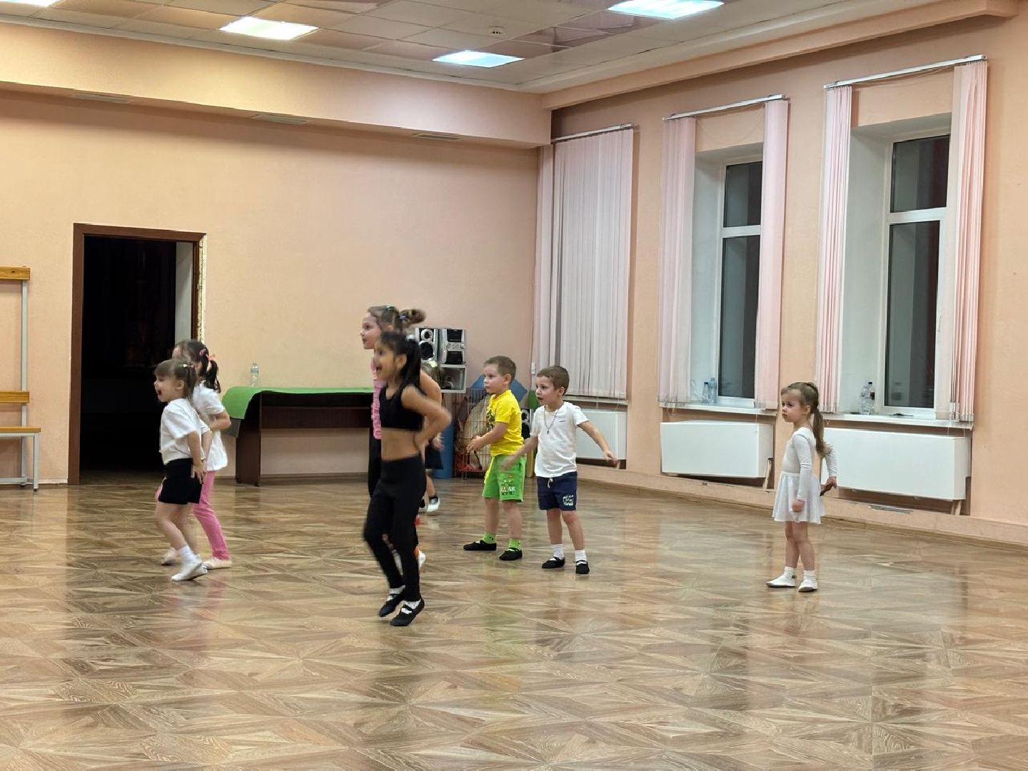 ритмика, студия, дом культуры, дети, малыши, танец, дошколята, дошкольное образование,