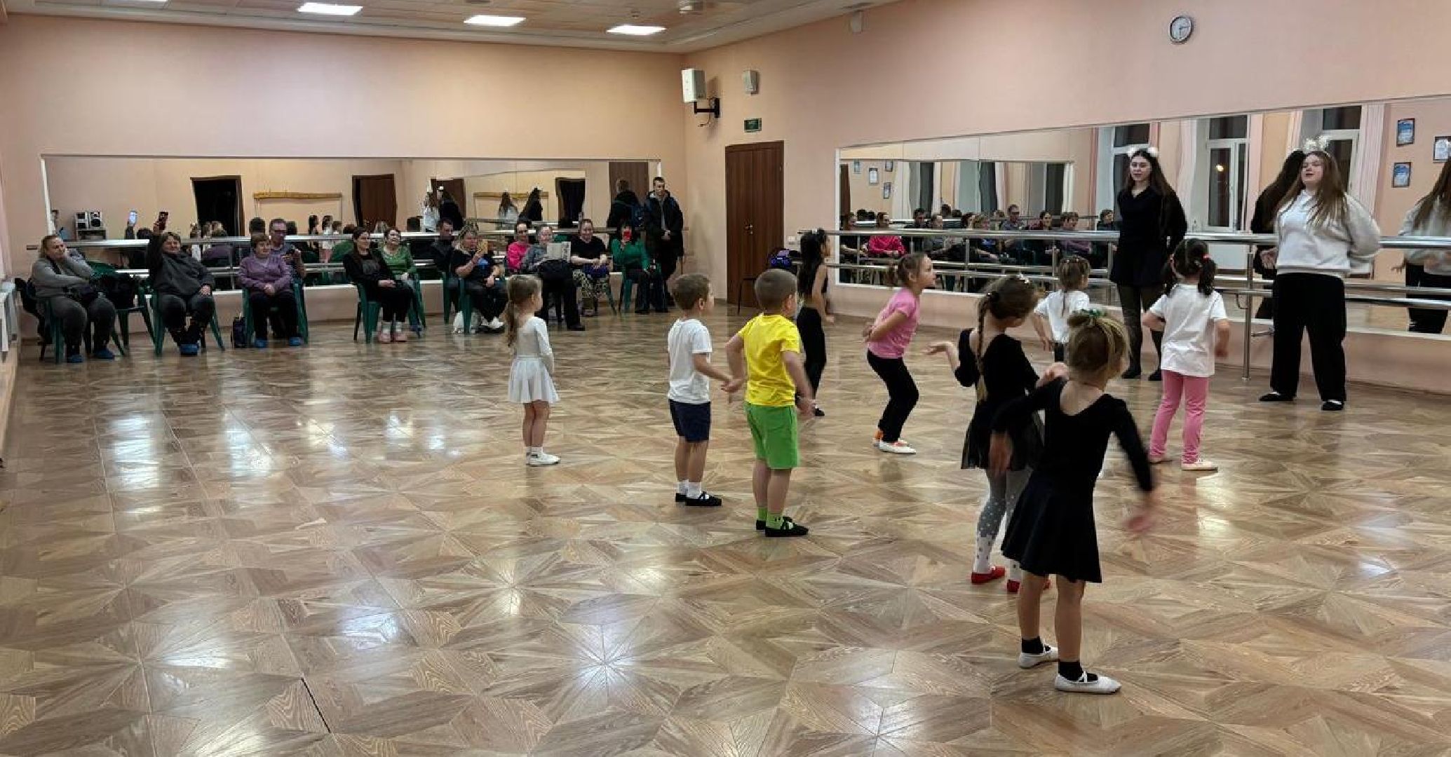 ритмика, студия, дом культуры, дети, малыши, танец, дошколята, дошкольное образование,