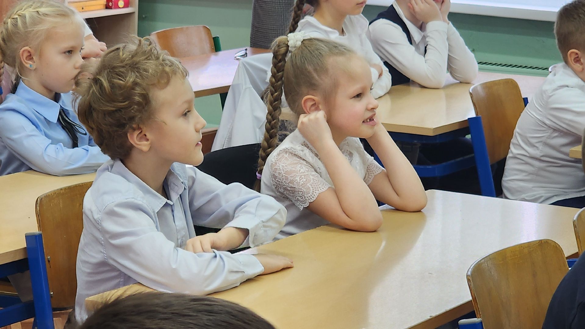 Бронницы, Орлята России, Посвяение в орлята, Школа имени Тимофеева, Дети, вертикалки,