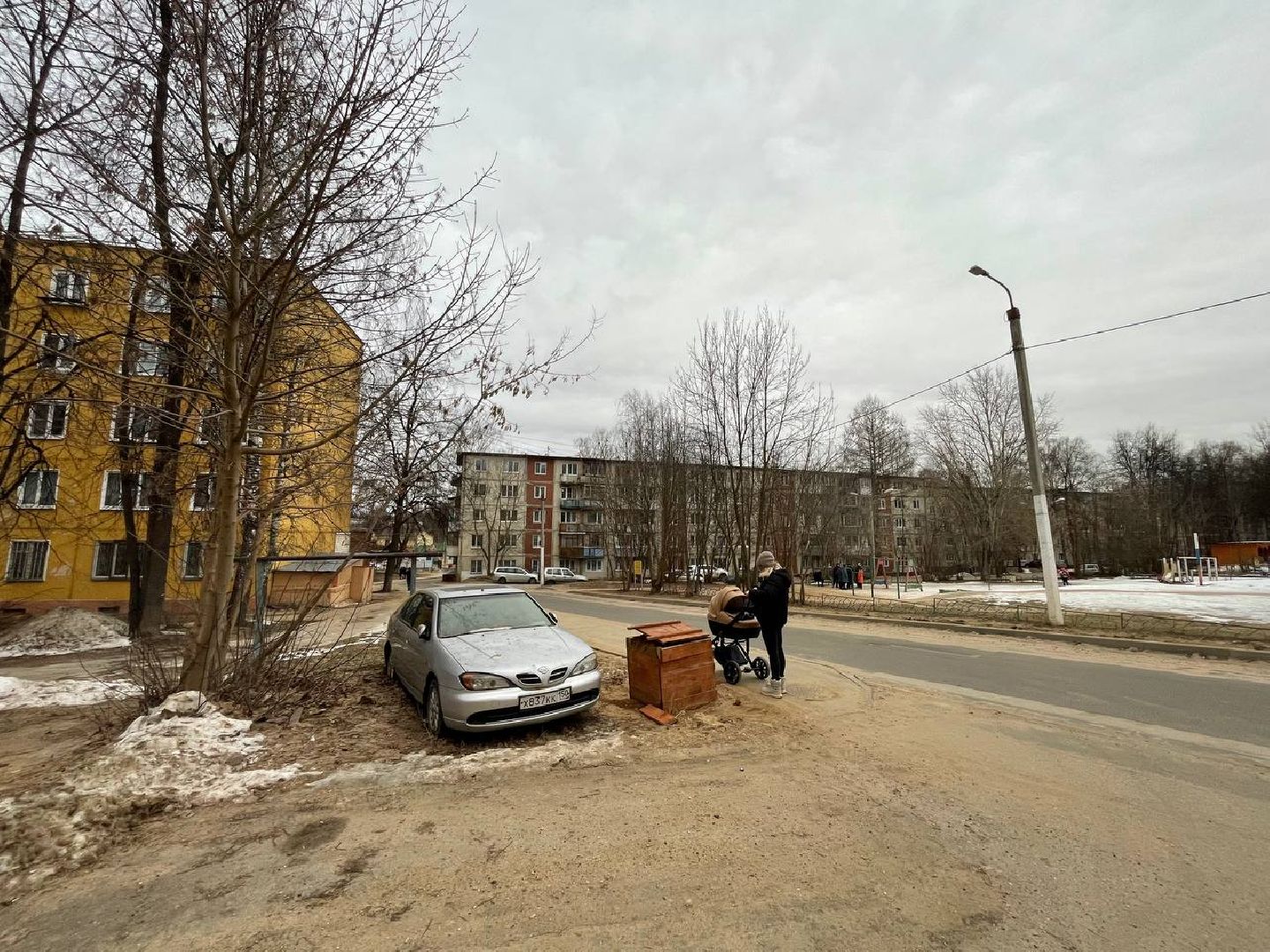 Дмитров, Микрорайон Космонавтов, вертикалки,