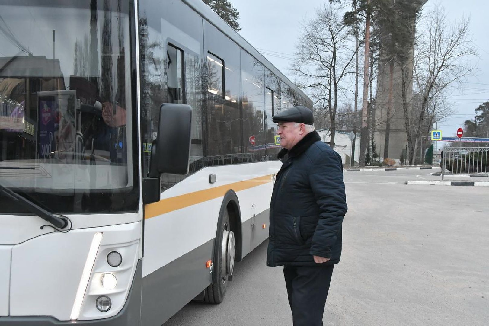 общественный транспорт власиха, 46 маршрут власиха-заозерная, 46 маршрут власиха-почта, мострансавто, пассажирский транспорт,