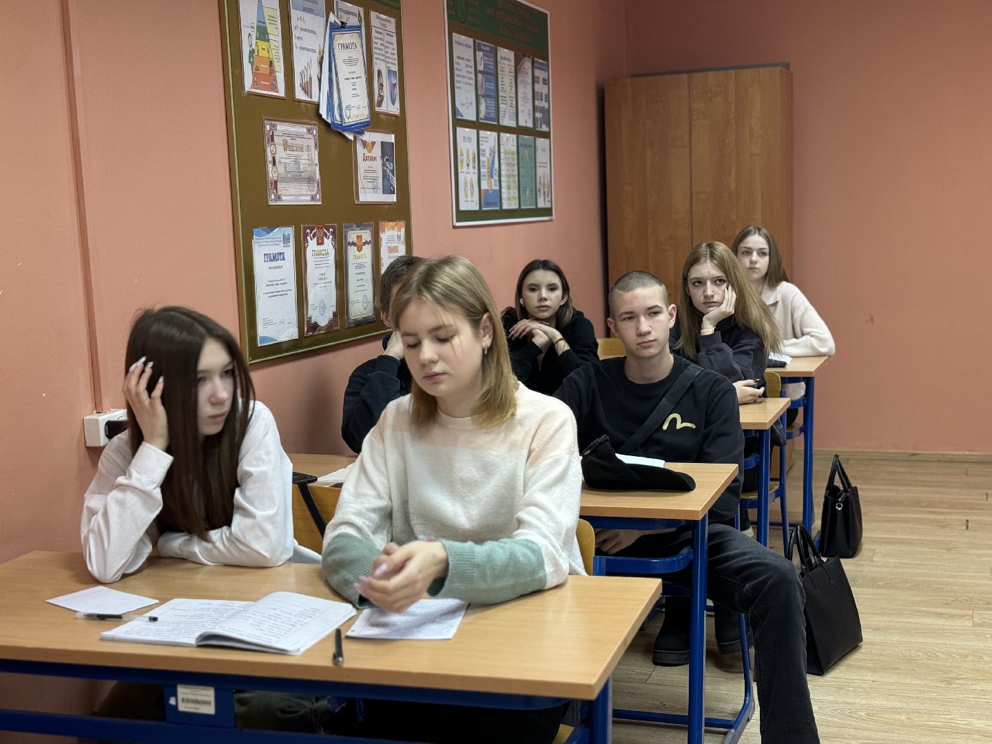 Нейросеть, искусственный интеллект, Студент, Колледж Московия,абилимпикс,