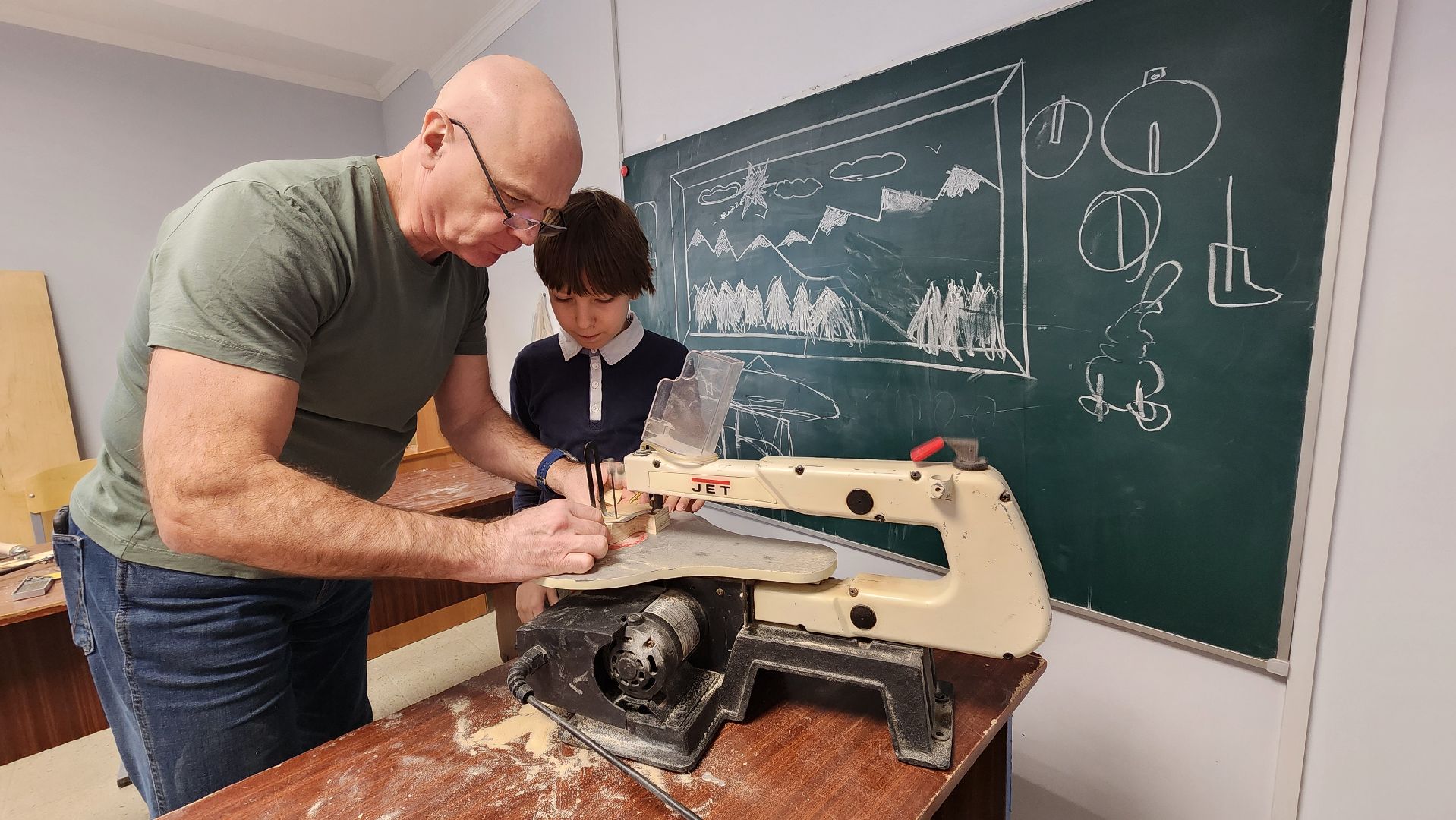 солнечногорск, вертикалки, микрорайон тимоново, дополнительное образование, столярное дело,