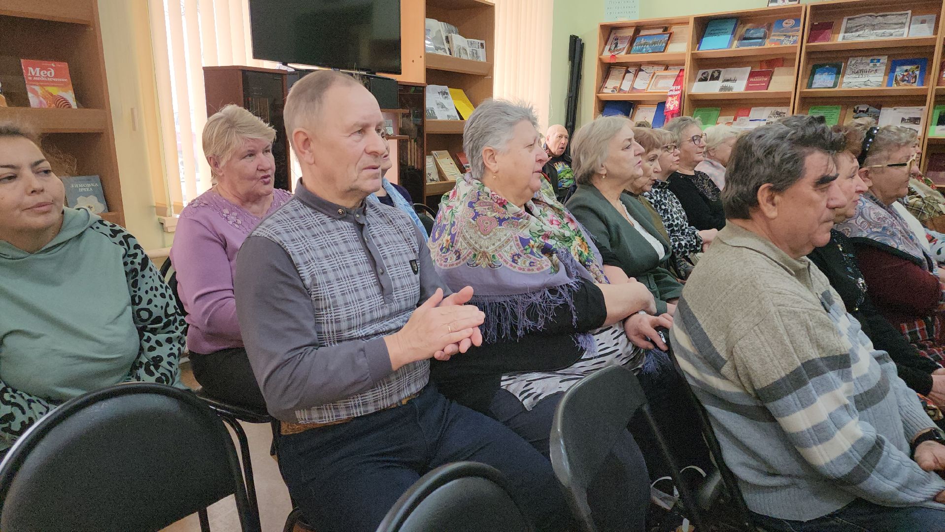 кашира, татьянин день, день студента, концерт, библиотека им воронкова, вертикалки,