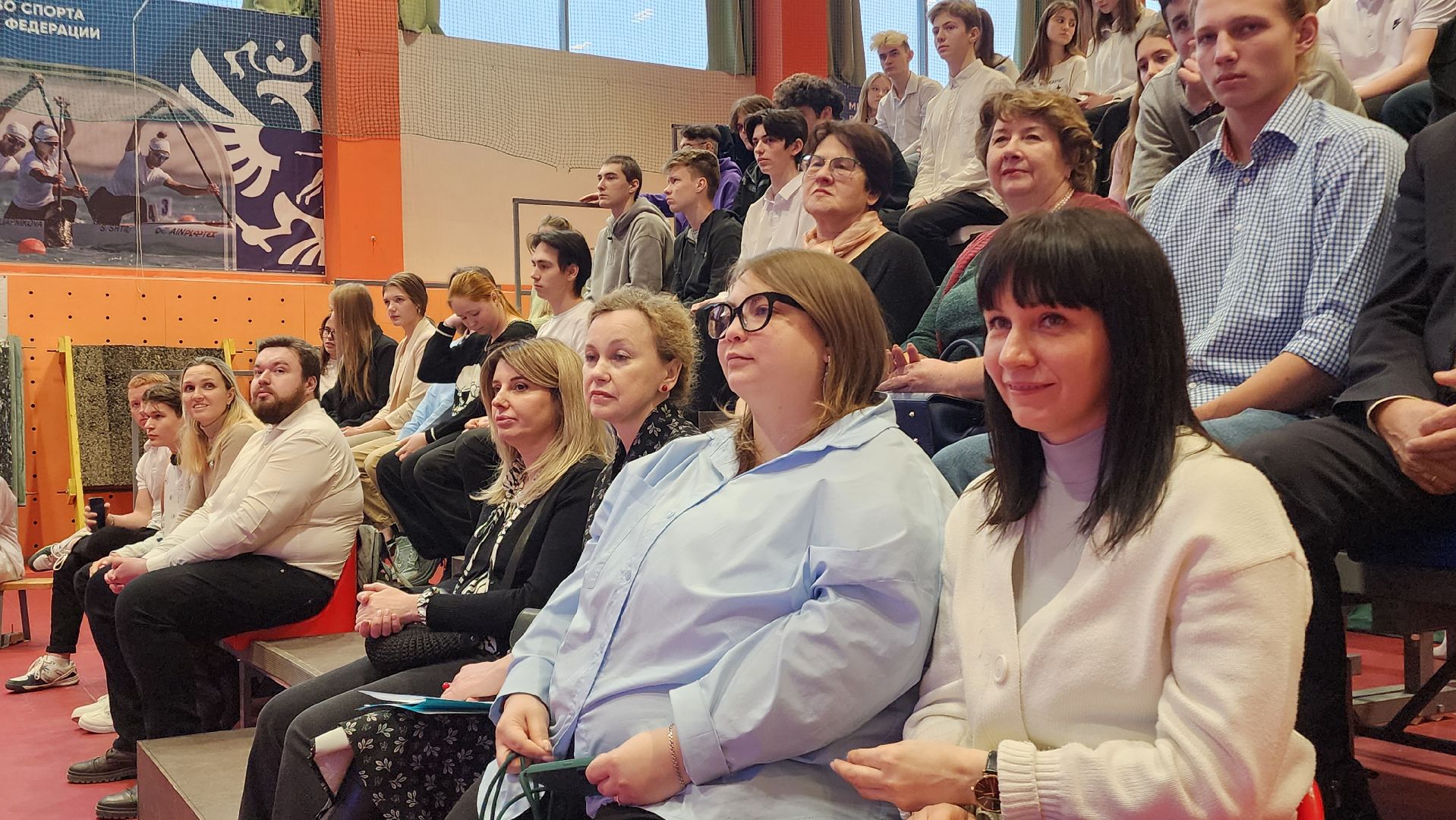 Бронницы, Государственное училище олимпийского резерва, Студенты, Татьянин день, вертикалки,