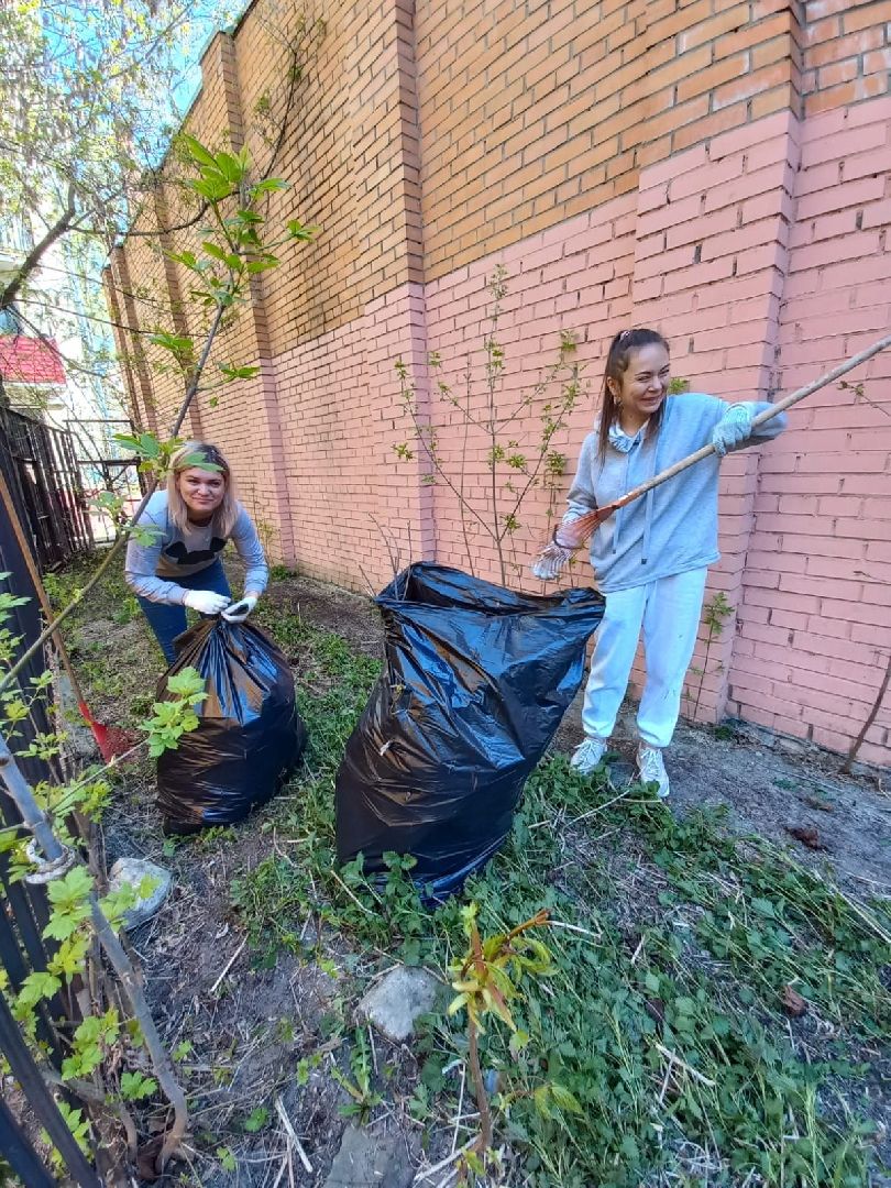 Реутов, субботник, детские сады, уборка, листва, окна
