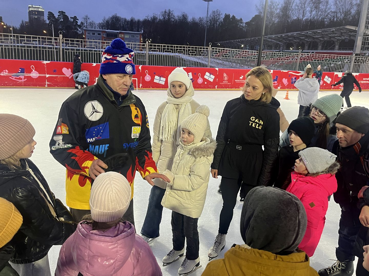 вертикалки, наро-фоминск, наро-фоминский городской округ, каток в наро-фоминске, тренировки на льду,