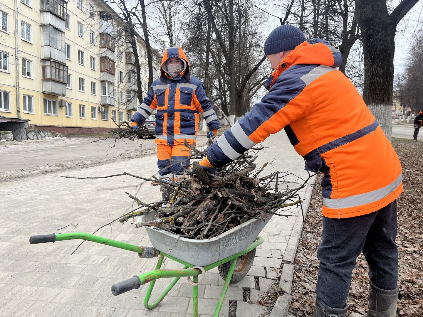 наро-фоминск, мбу благоустройство и дорожное хозяйство, жкх, уборка улиц, вертикалки,
