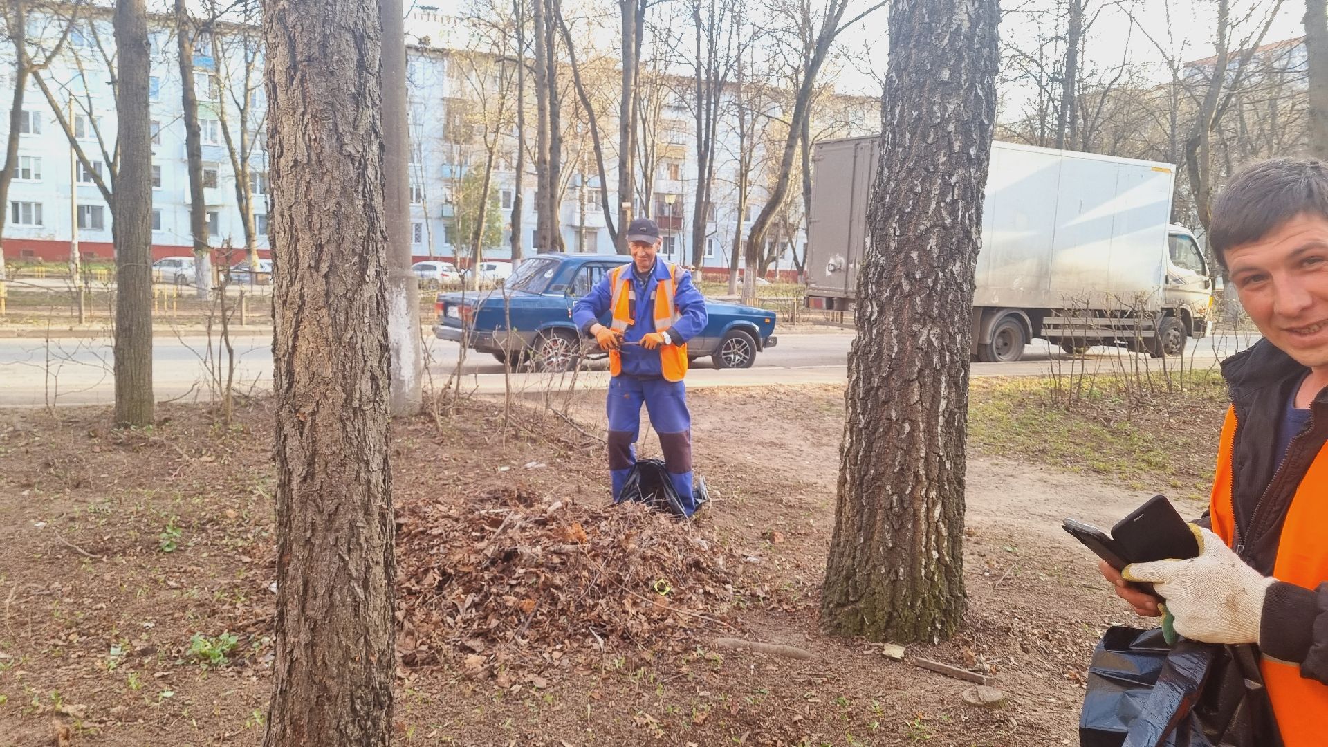 Подмосковье, Ивантеевка, субботник