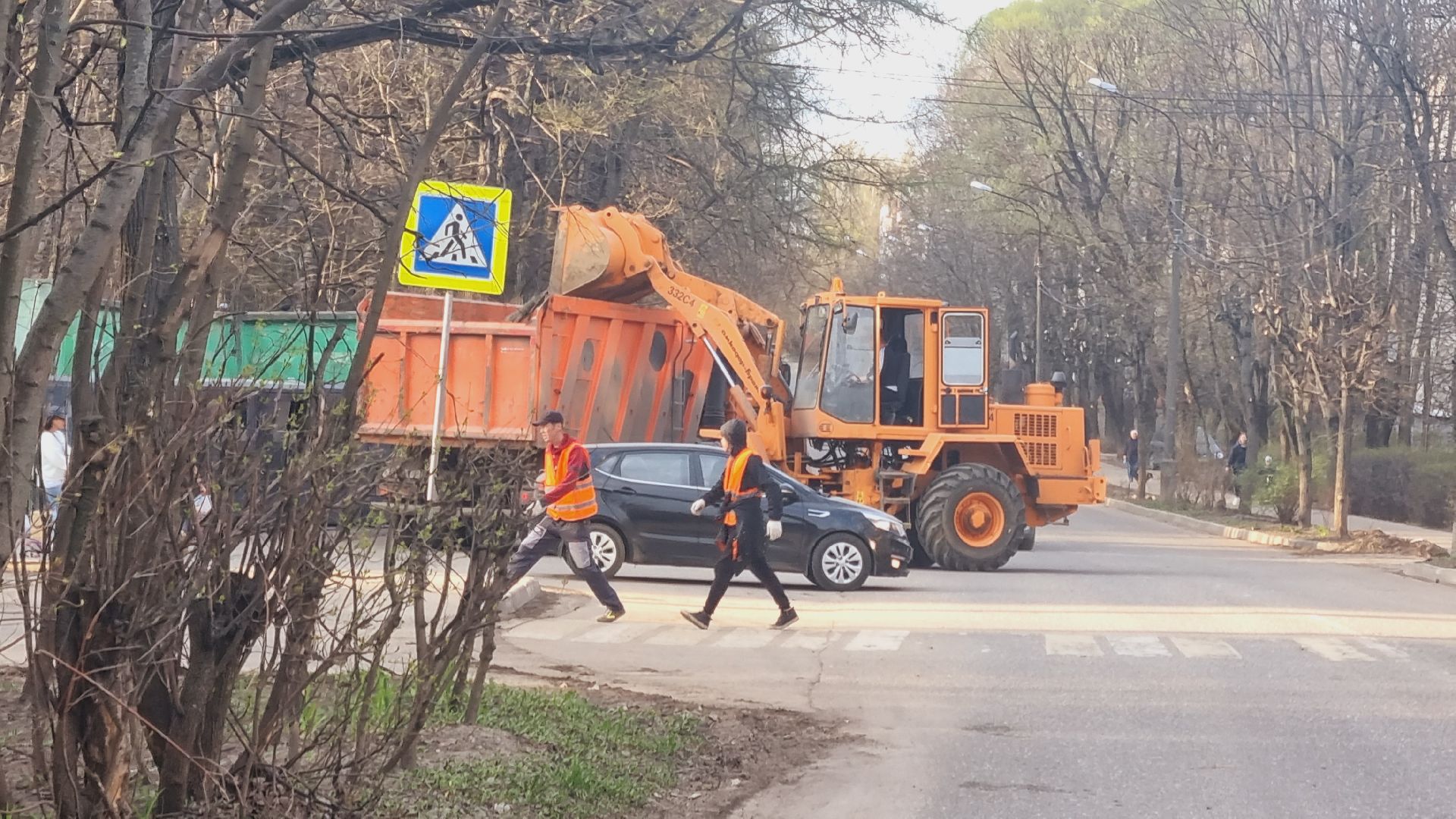 Подмосковье, Ивантеевка, субботник