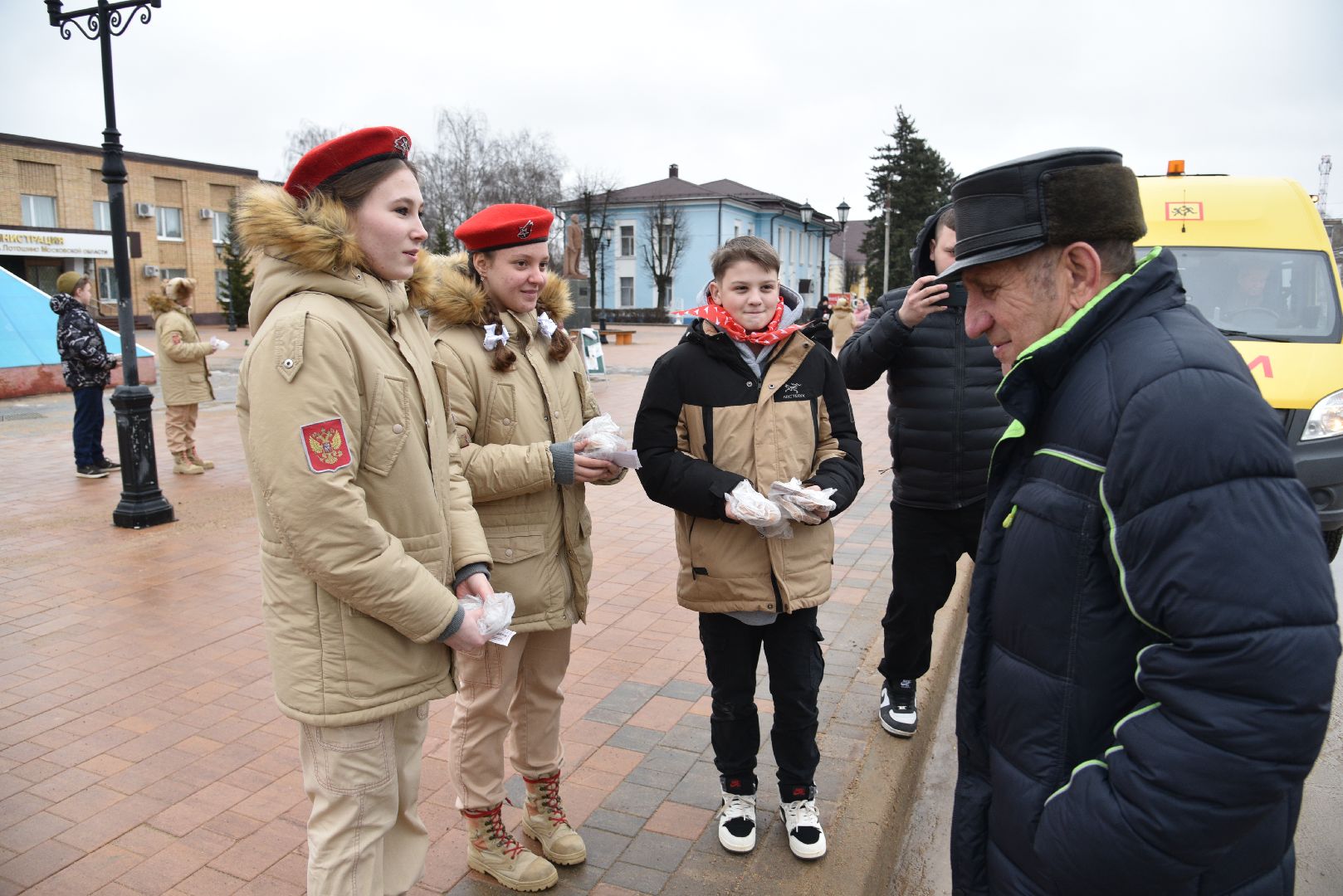 лотошино, блокада ленинграда, блокадный хлеб, акция, юнармия, движение первых,