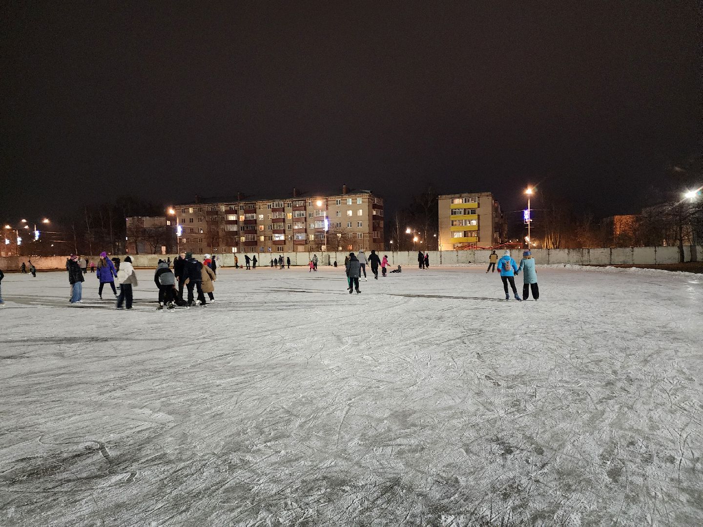 дискотека на льду, день студента, студенты,