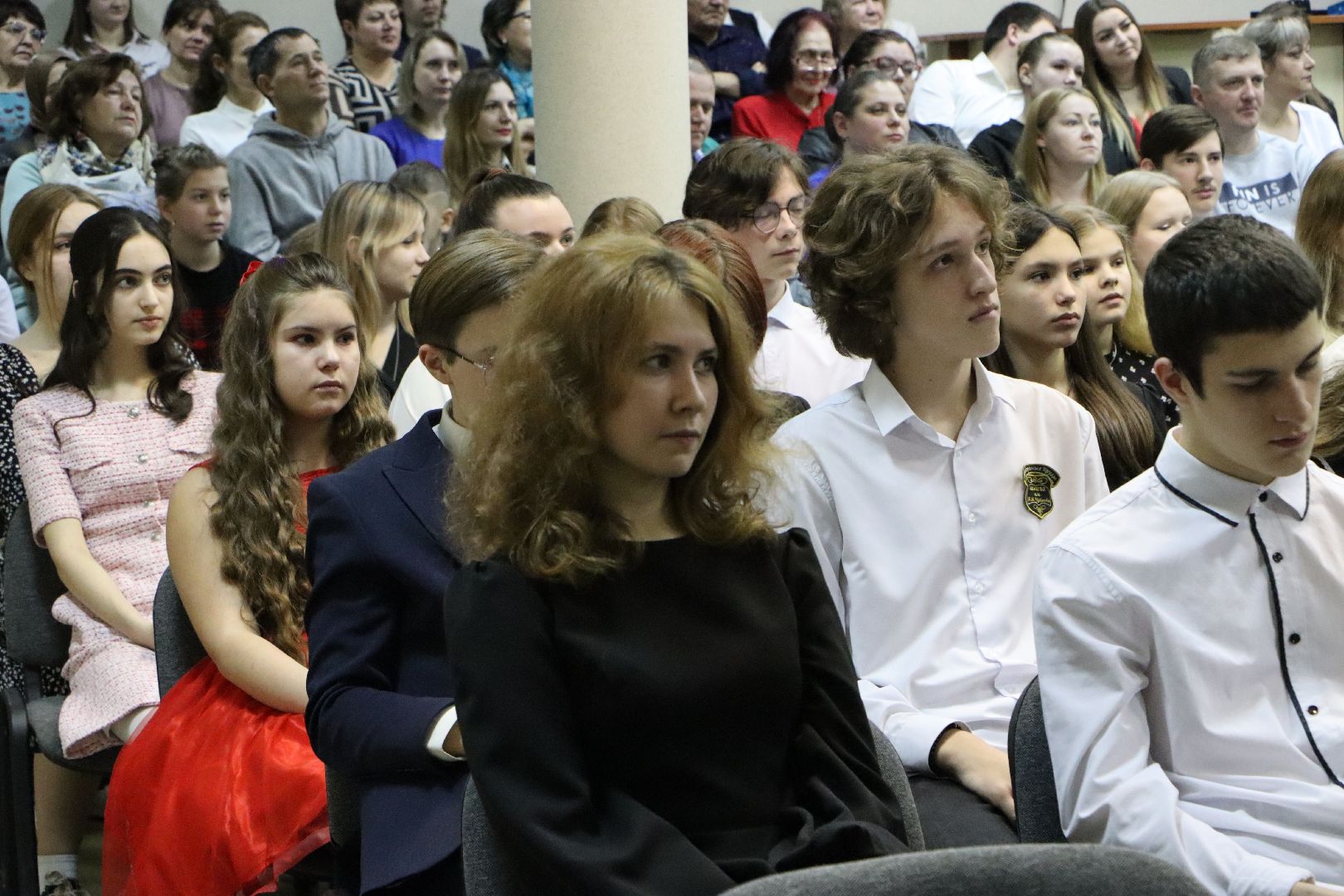 Стипендия главы 2025, Серебряные Пруды, образование, творчество, спорт,