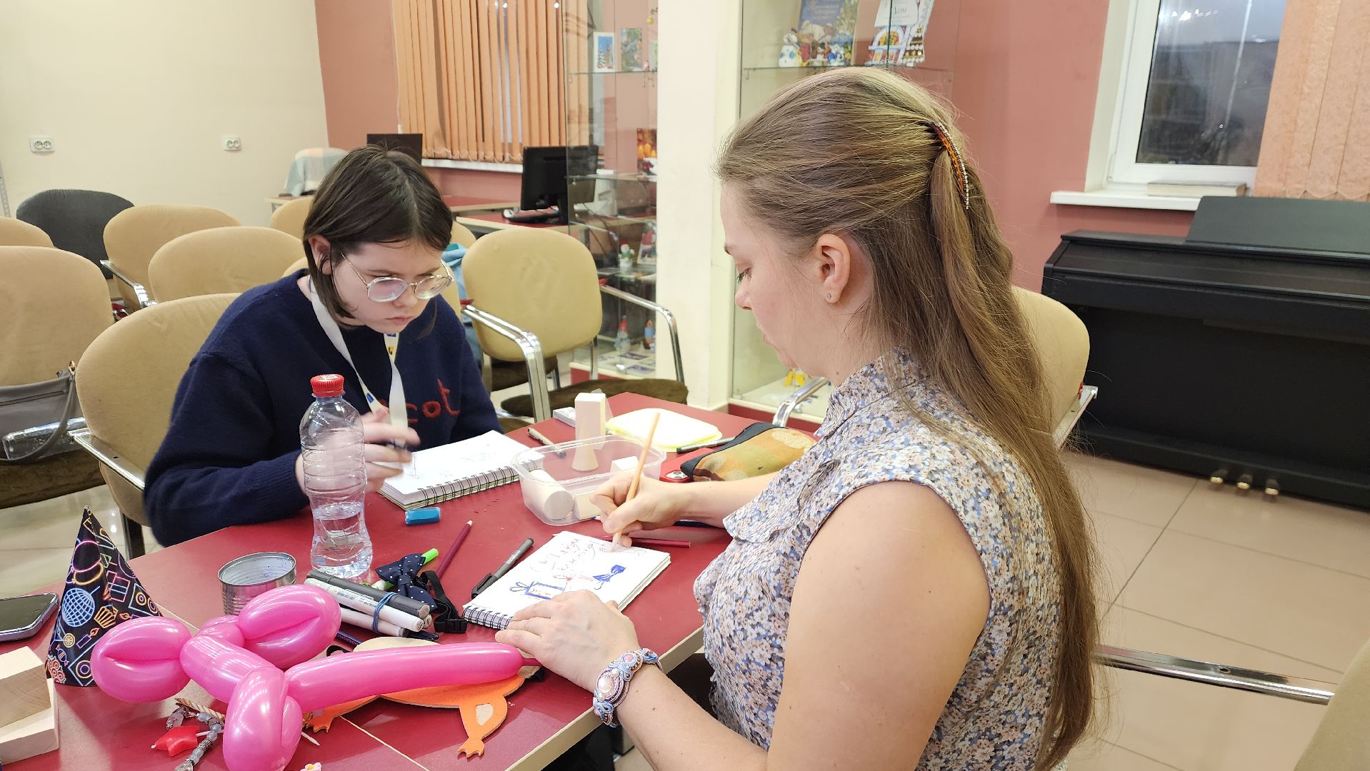 вертикалки, пушкино, центральная библиотека, мастер-класс, скетчинг, рисование, художник,