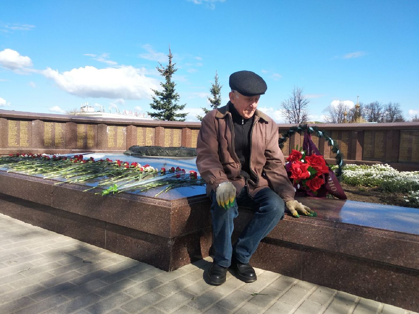 Дмитров, Вечный огонь, Поливановы, Областной субботник