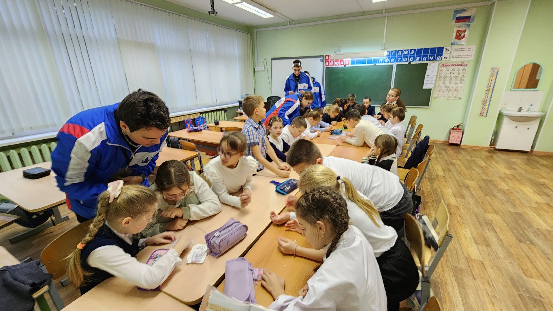 Руза, снежный десант, рсо, рузский муниципальный округ, образование, волонтерская помощь,