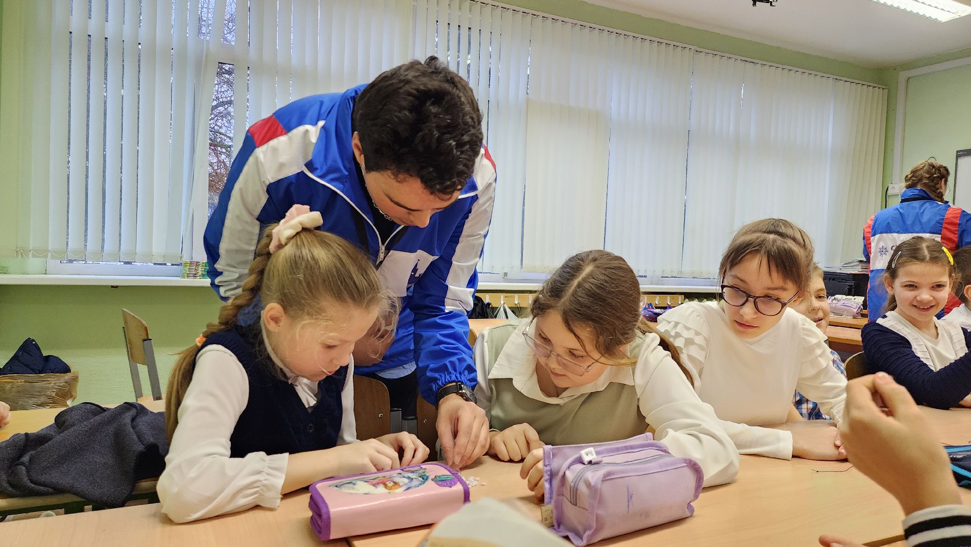 Руза, снежный десант, рсо, рузский муниципальный округ, образование, волонтерская помощь,