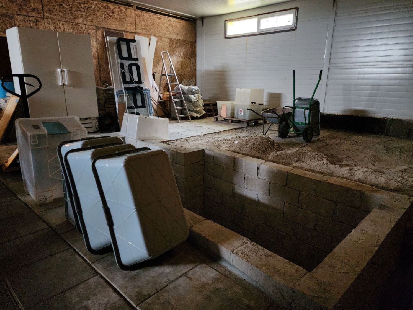 Луховицы, Акваферма, вертикалки