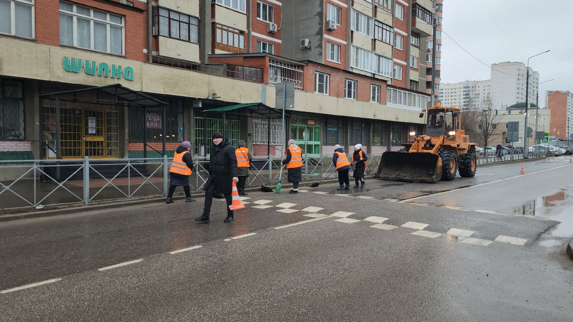 серпухов, улица юбилейная, микрорайон ивановские дворики, комбинат благоустройства, уборка улиц города,