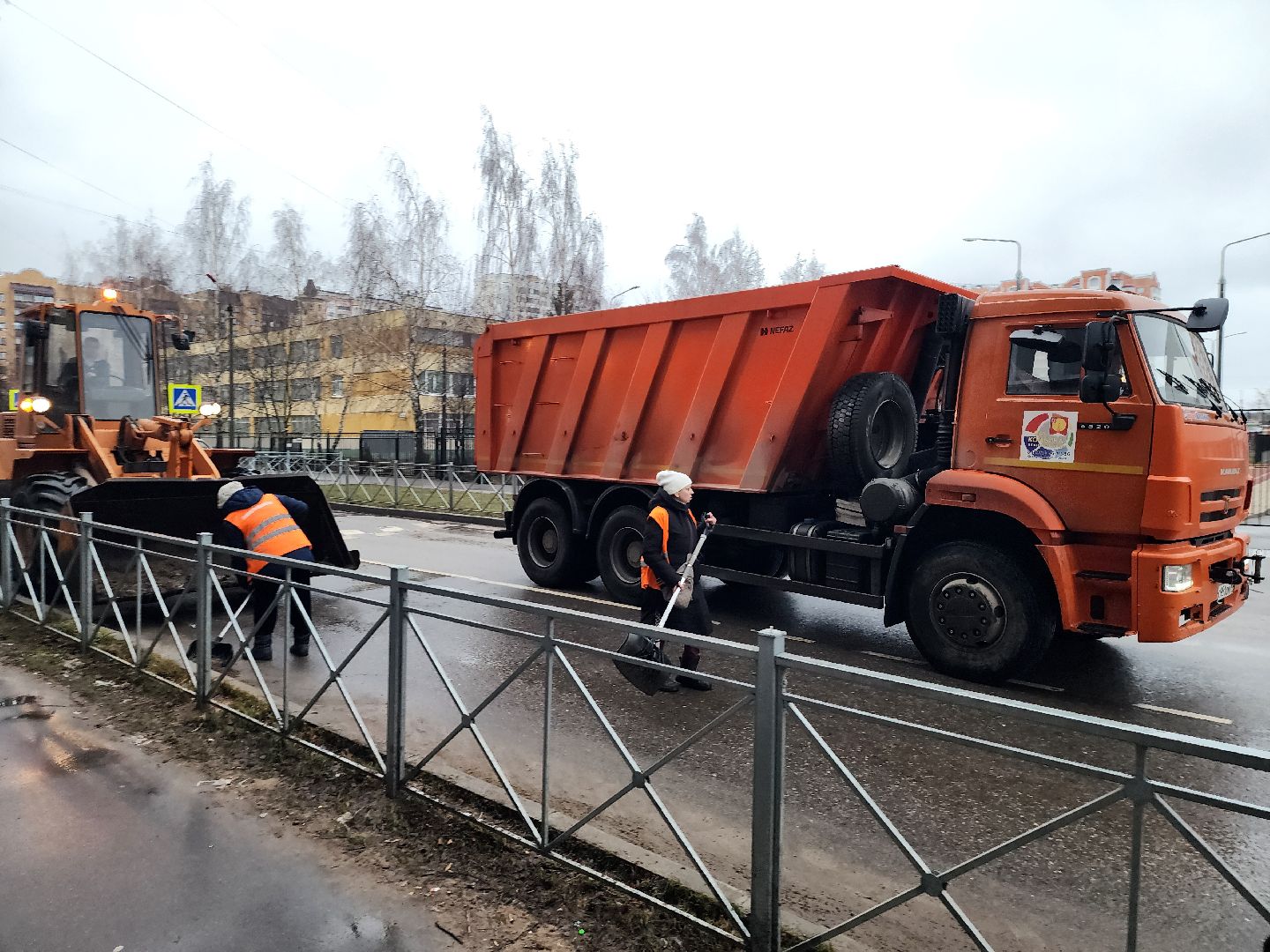 серпухов, улица юбилейная, микрорайон ивановские дворики, комбинат благоустройства, уборка улиц города,