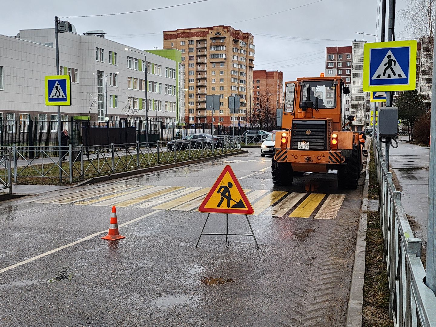 серпухов, улица юбилейная, микрорайон ивановские дворики, комбинат благоустройства, уборка улиц города,