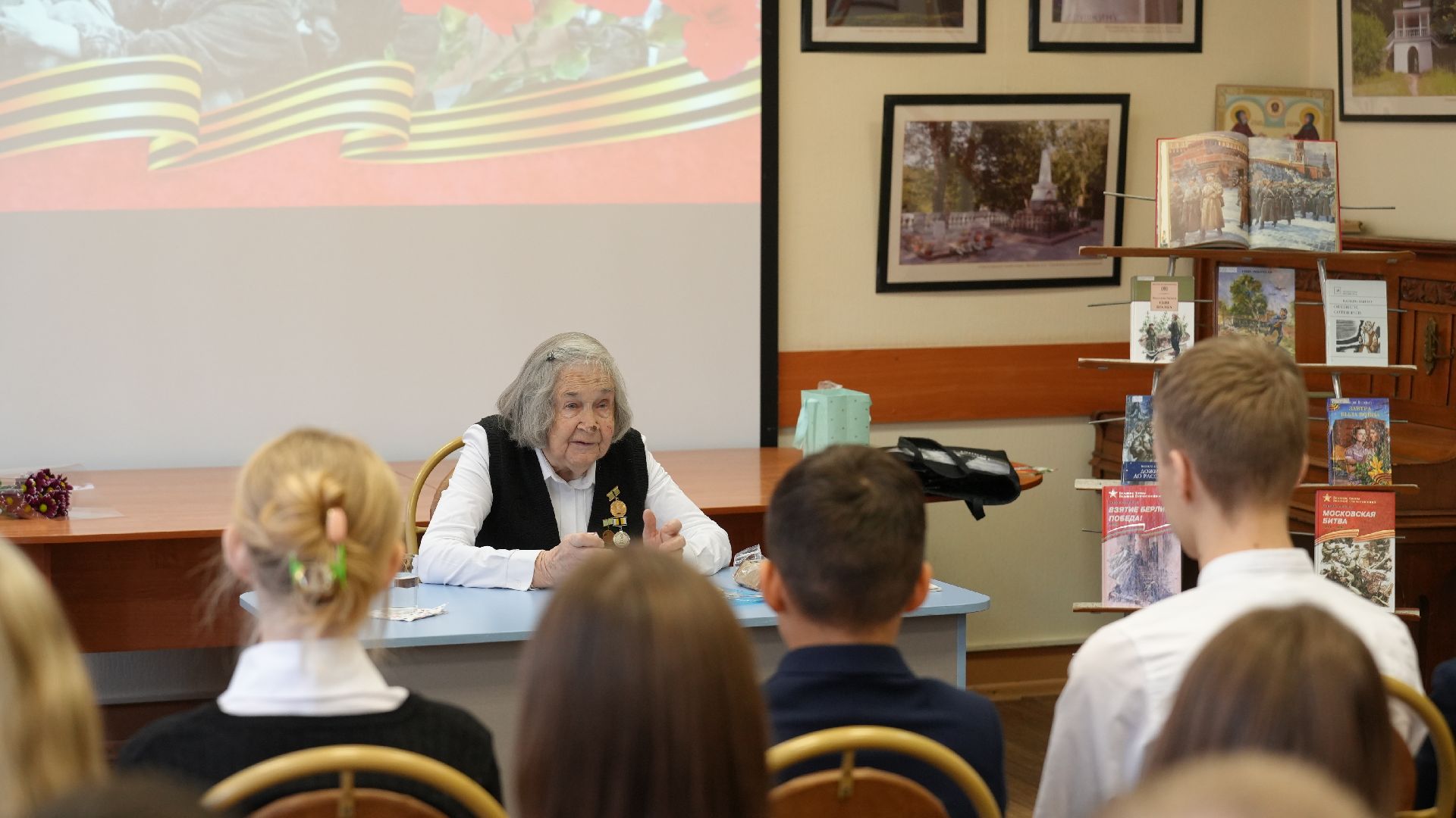 ветеран вов, день снятия блокады ленинграда, блокадница, блокада ленинграда, вертикалки, дзержинский,