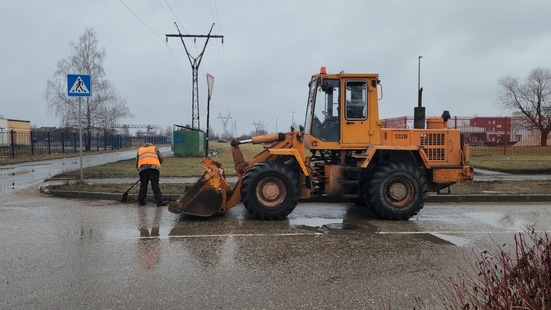 серпухов, улица фестивальная, комбинат благоустройства, уборка дороги, благоустройство,