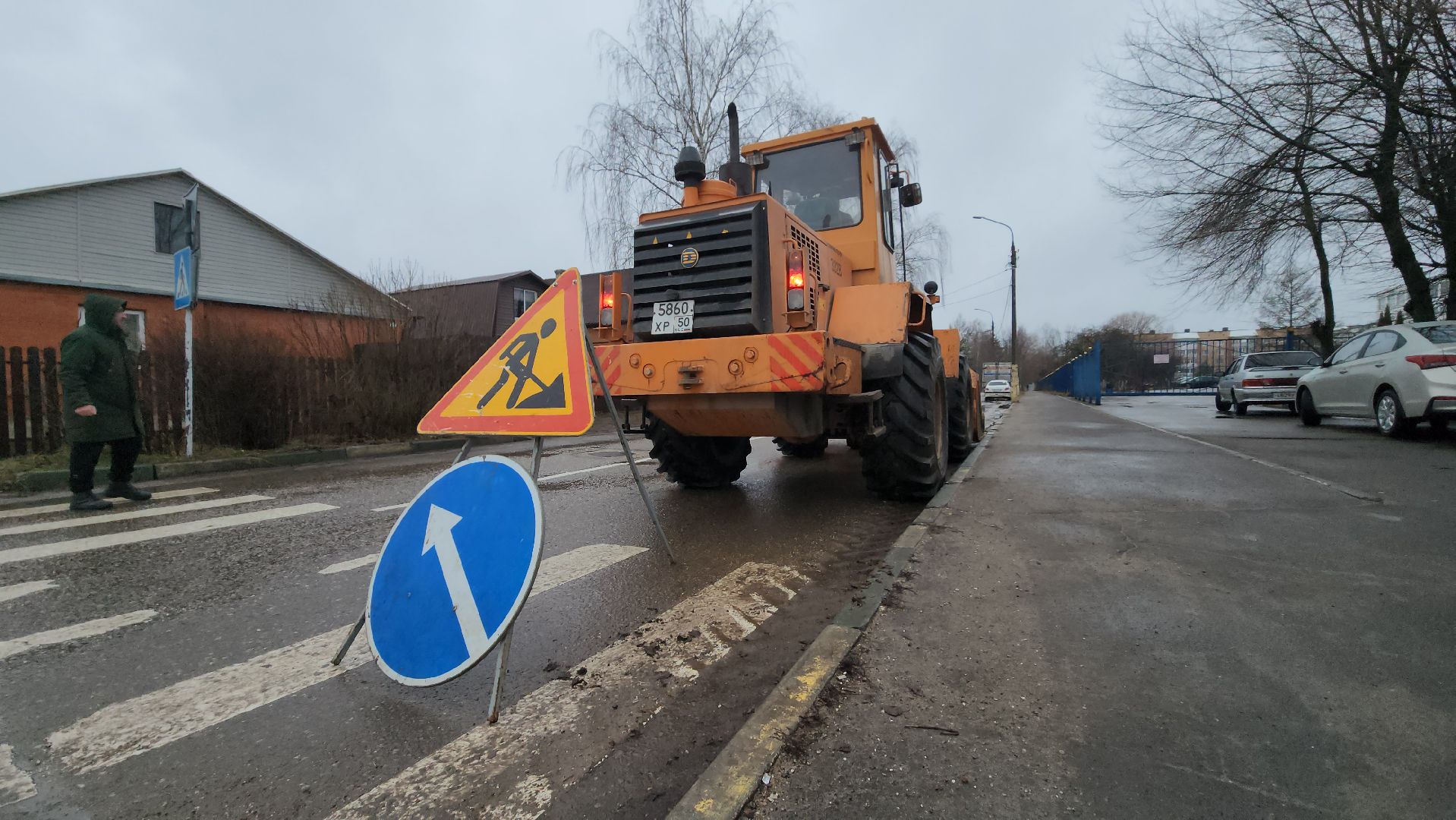 серпухов, улица фестивальная, комбинат благоустройства, уборка дороги, благоустройство,