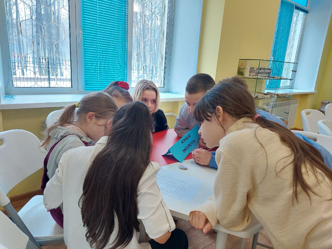 Воскресенск, общество