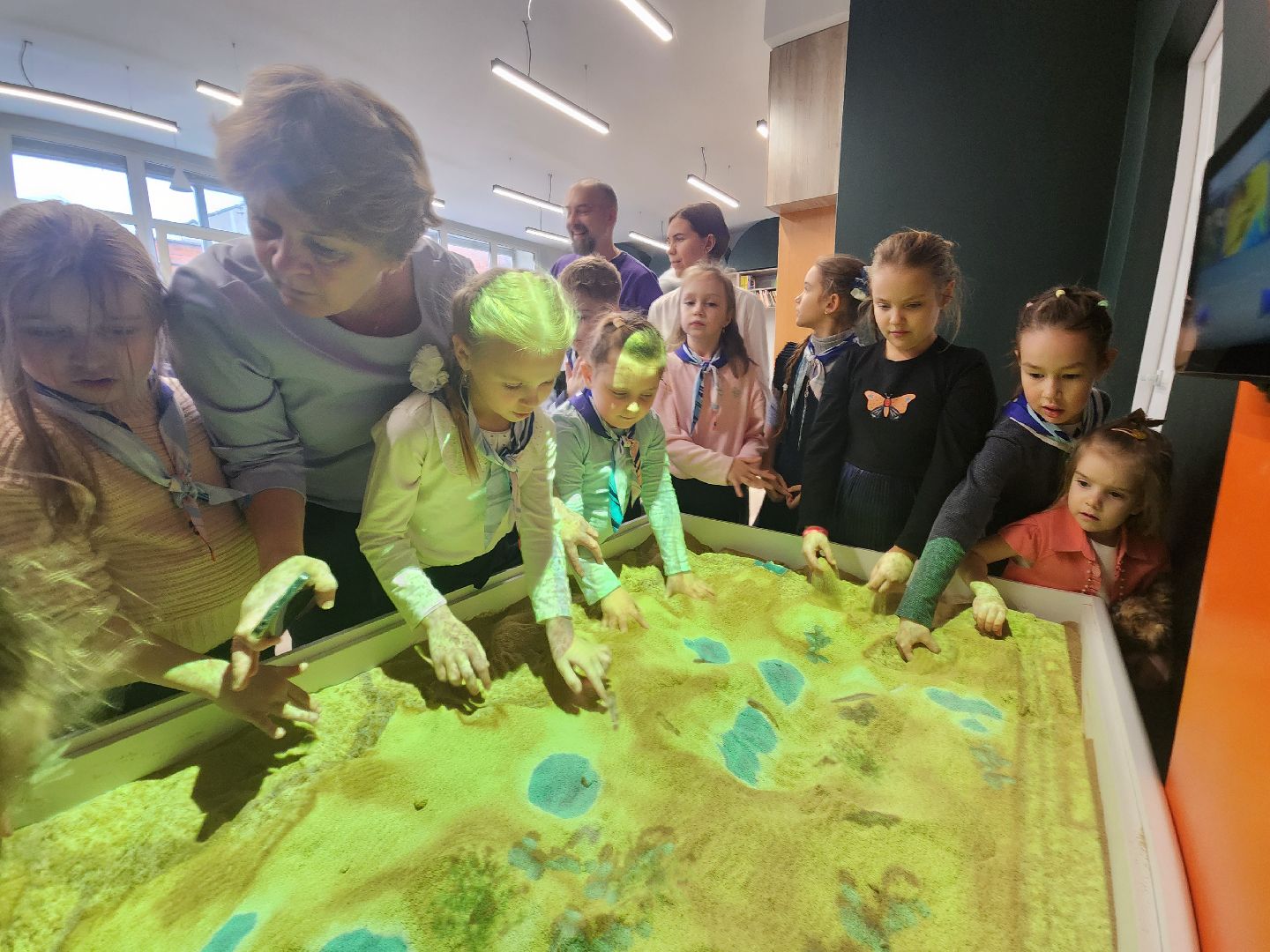 пущино, серпухов, модельная библиотека,