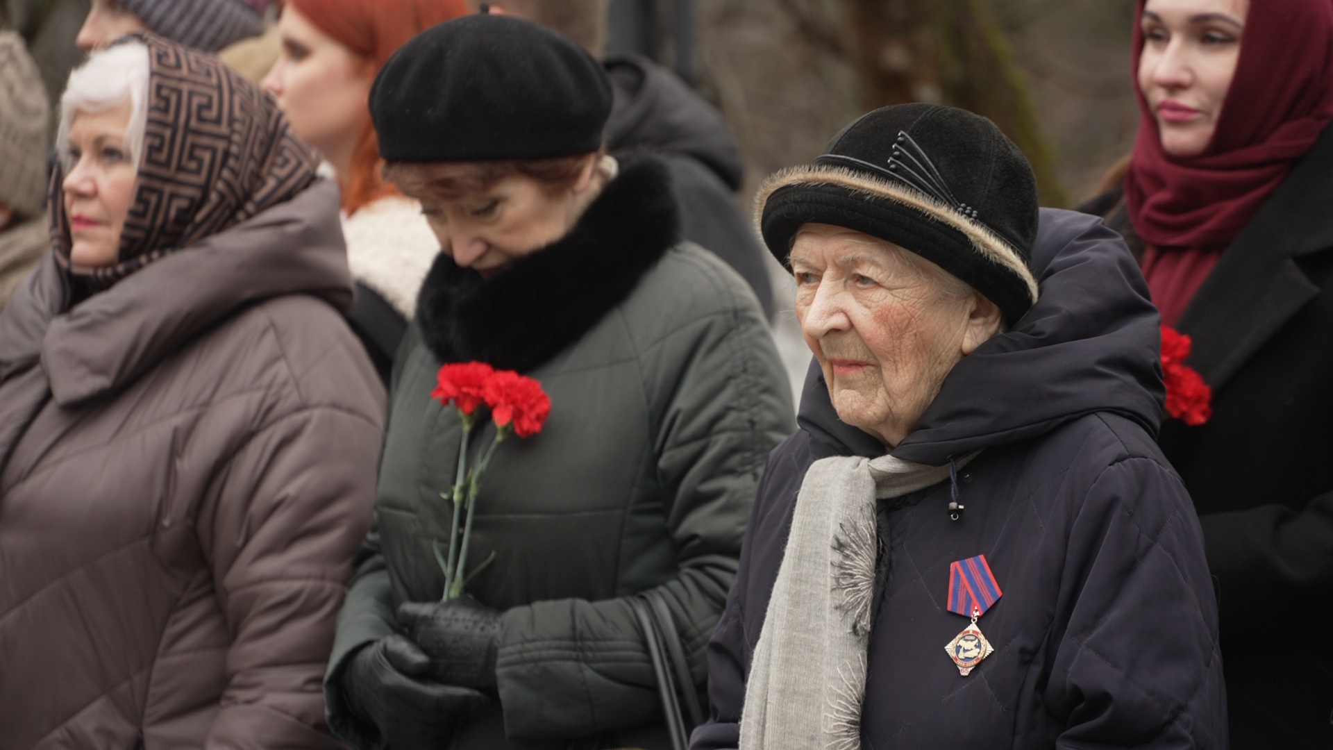 блокада Ленинграда, акция Память, Блокадный хлеб, Освобождение от блокады, власиха акция Память, вертикалки