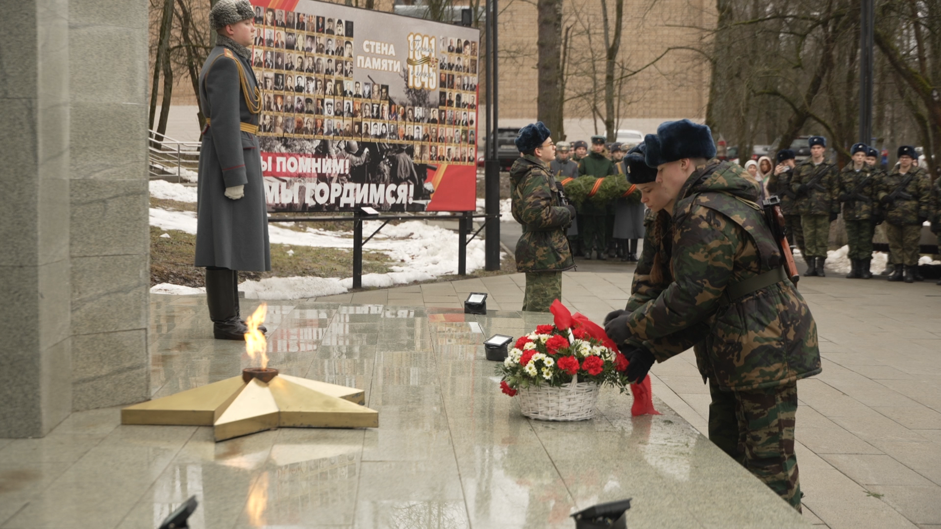блокада Ленинграда, акция Память, Блокадный хлеб, Освобождение от блокады, власиха акция Память, вертикалки